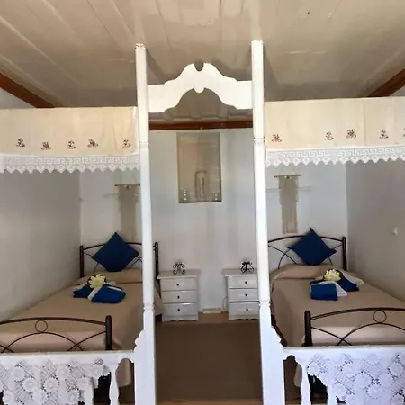 Hapsis Port House * Karpathos